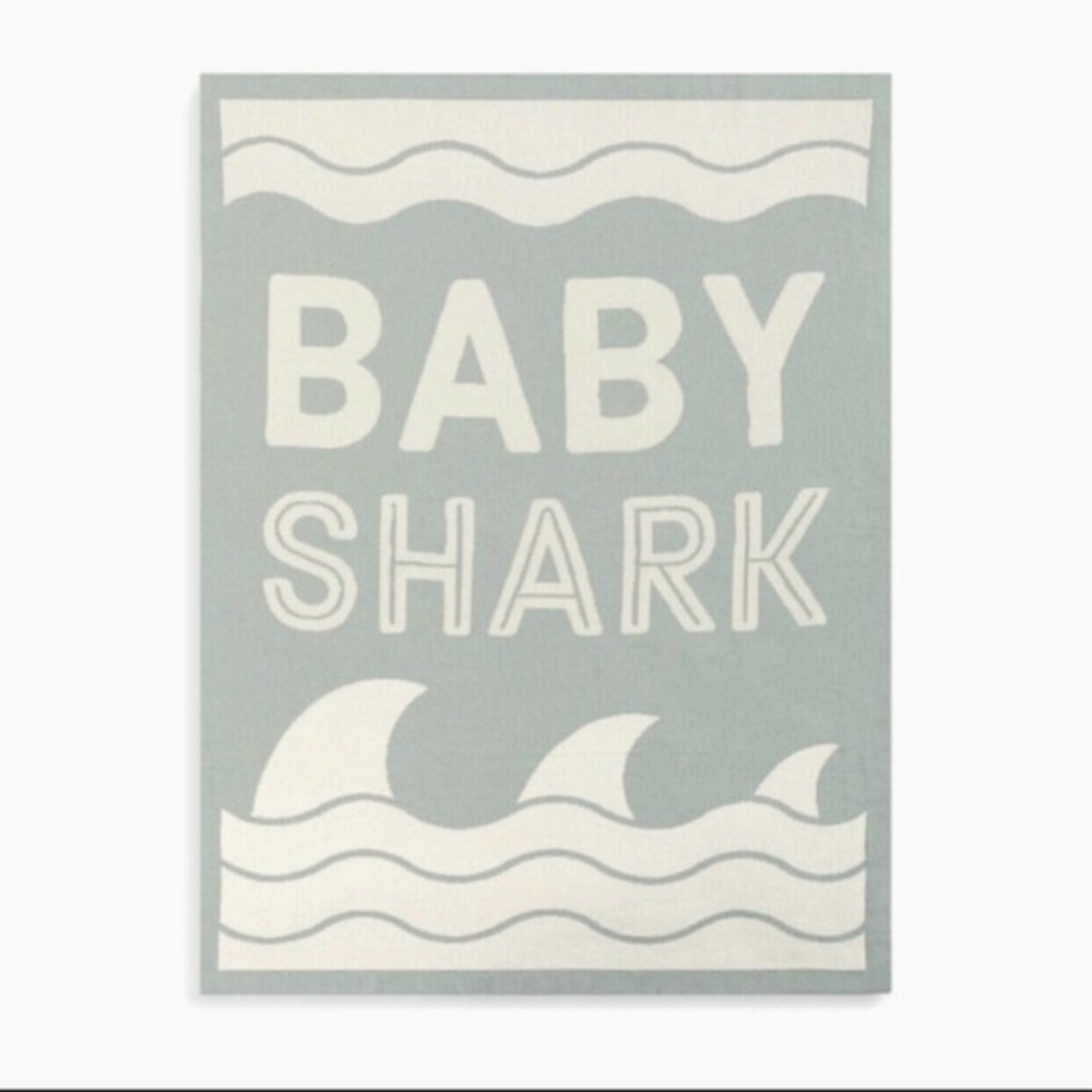 Demdaco Baby Shark Blanket Hand Woven Nautical Wave Pattern Gray Cream New
